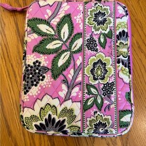 Vera Bradley Priscilla Pink E-Reader sleeve Retired Tablet Ipad Flowers